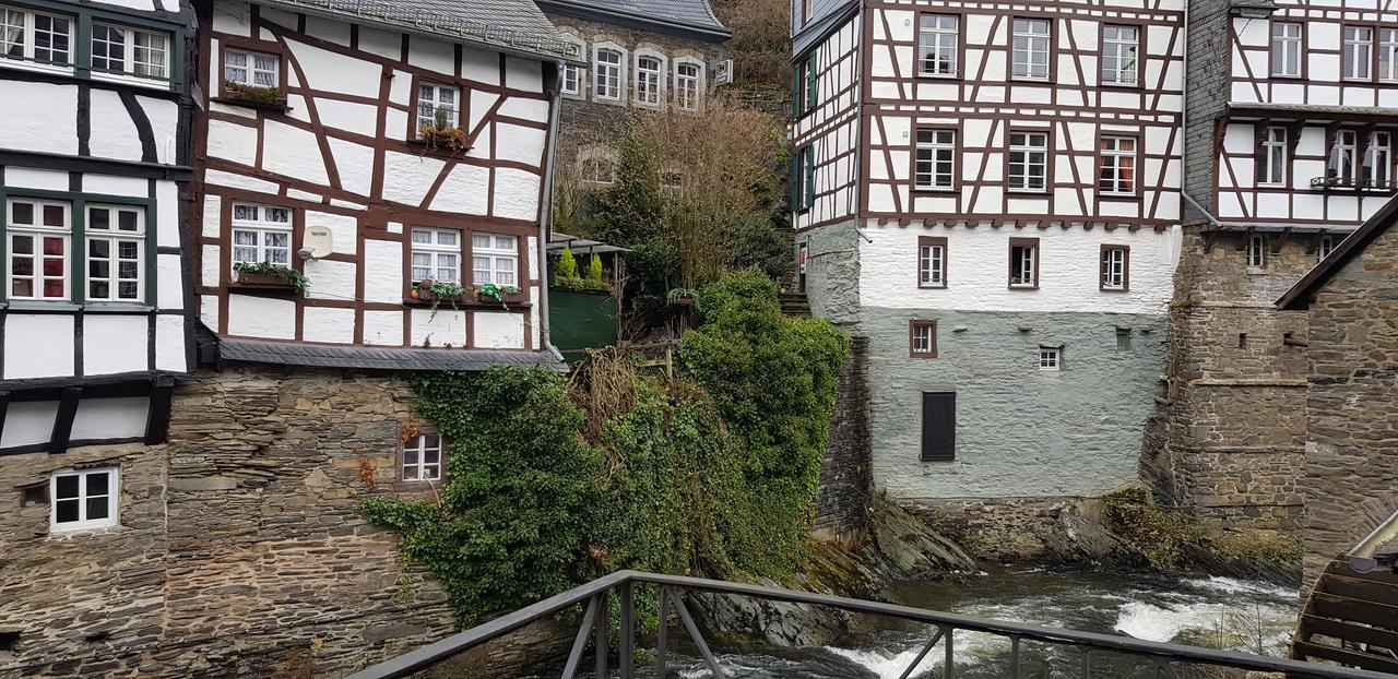 Horchem Hotel-Restaurant-Café-Bar Monschau Exterior foto